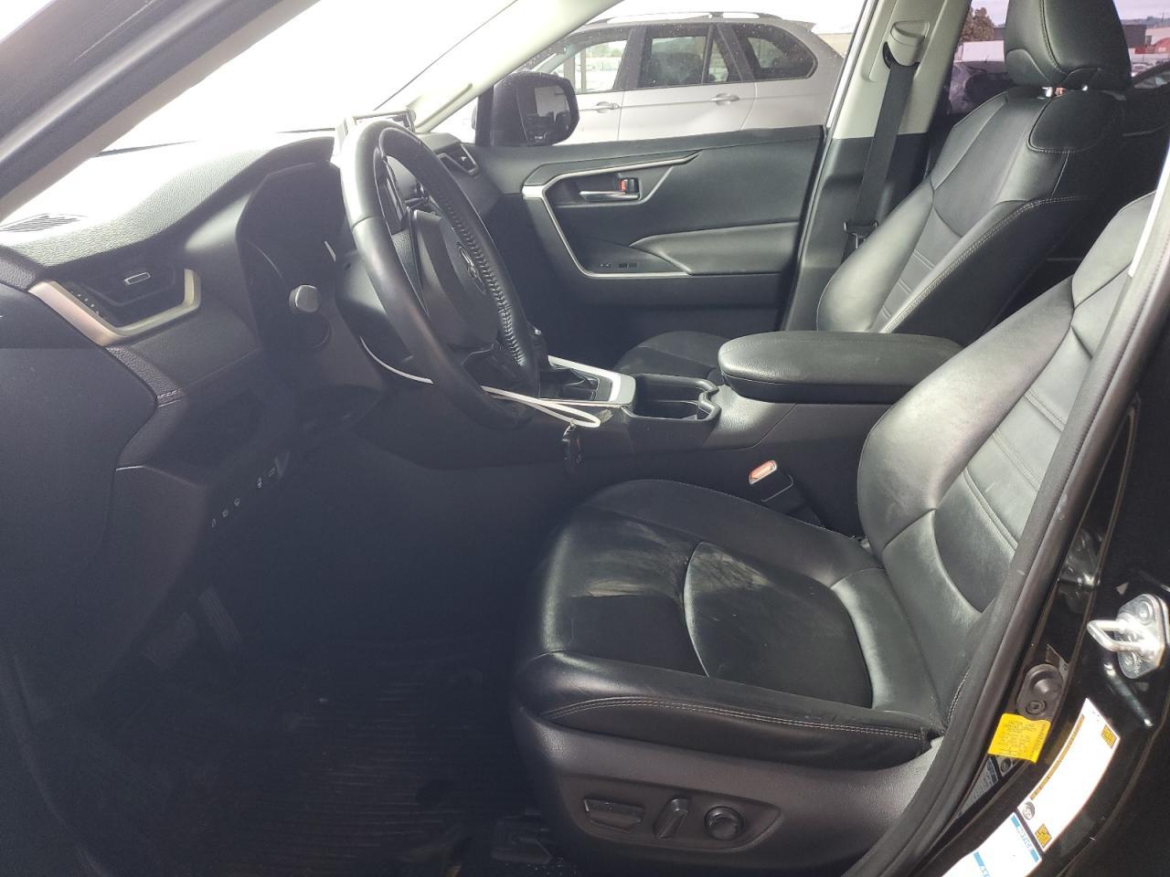 2019 TOYOTA RAV4 XLE P - Image 7