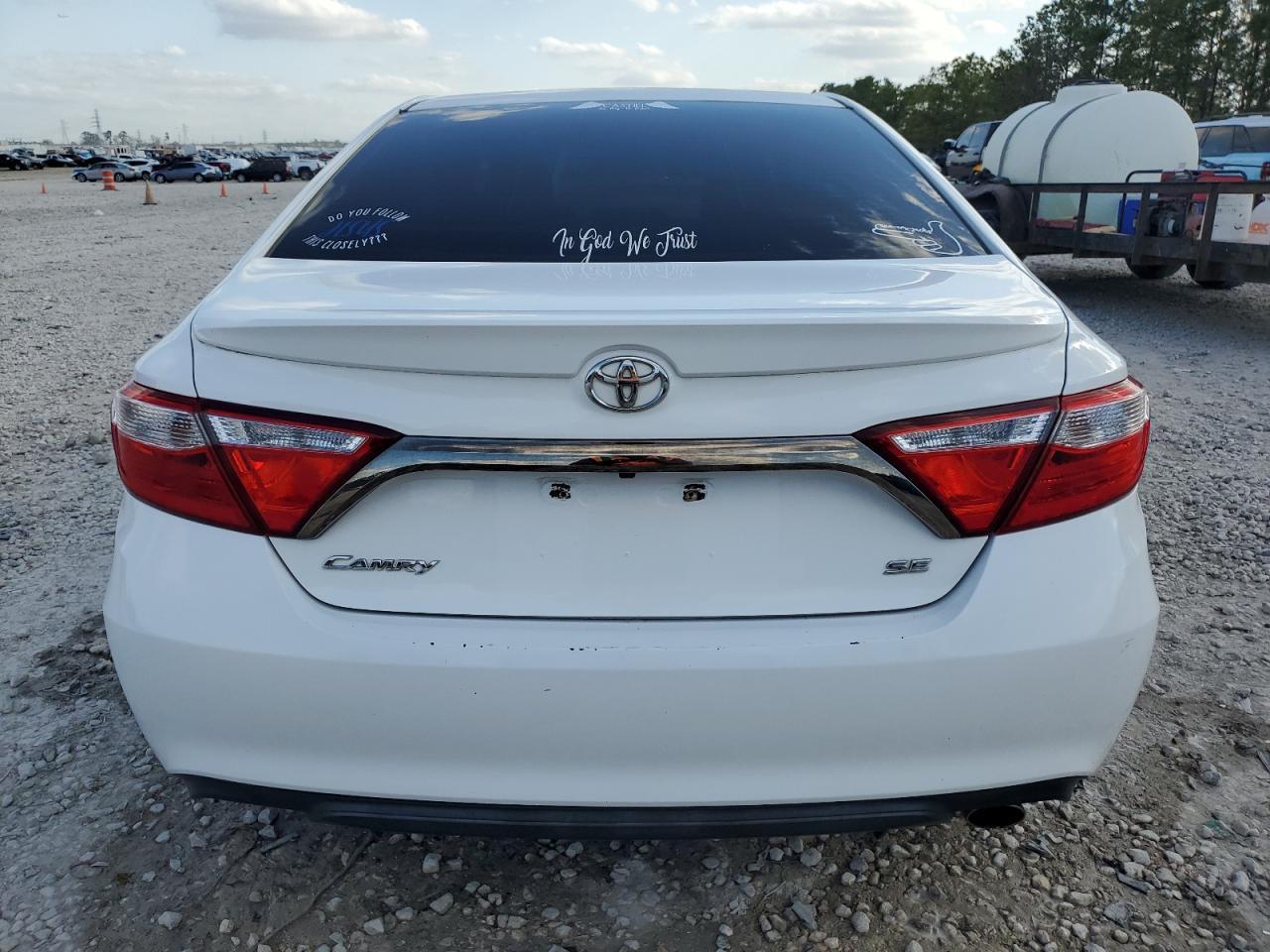 2015 TOYOTA CAMRY LE - Фото 6
