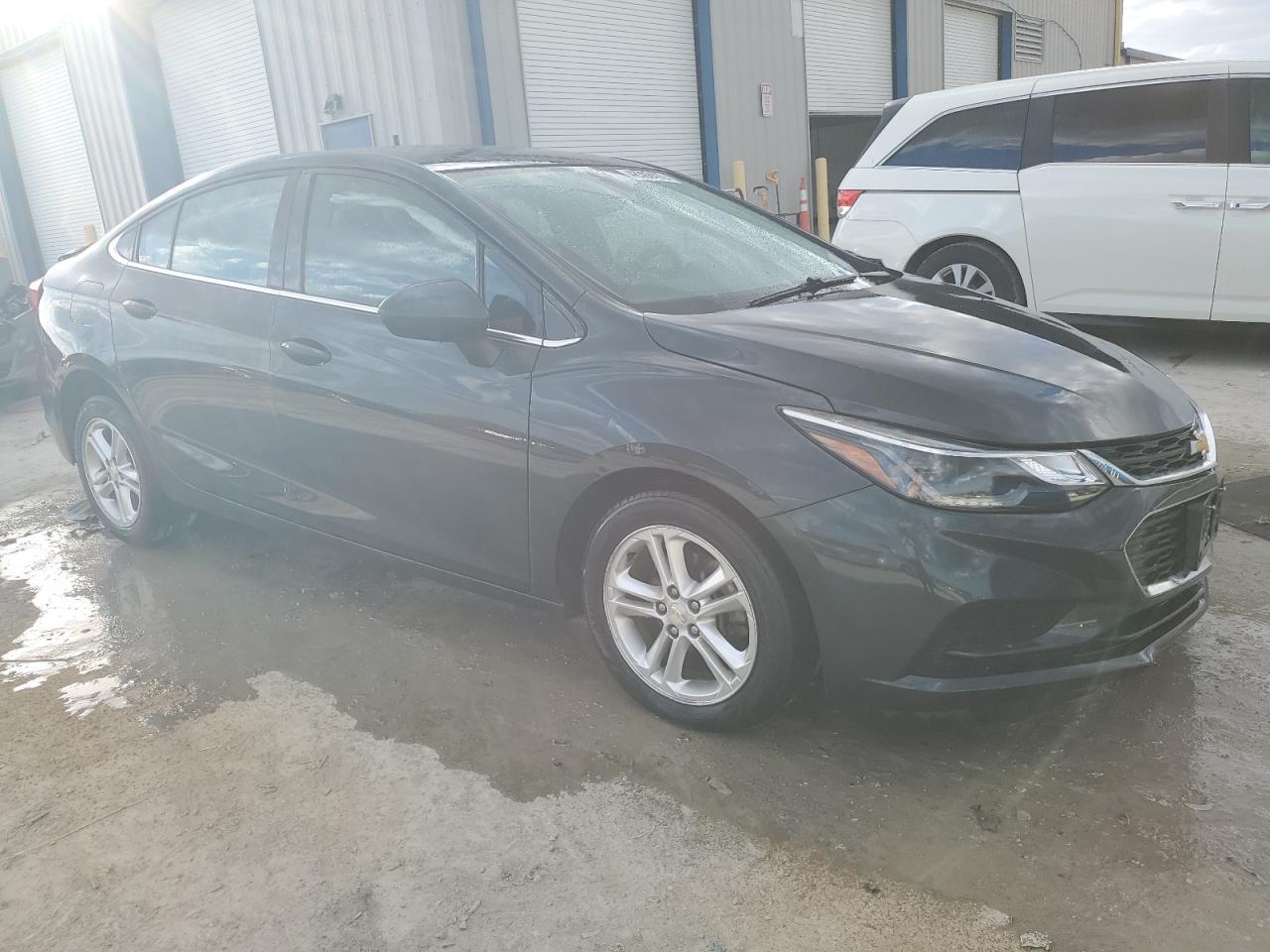2017 CHEVROLET CRUZE LT - Фото 4