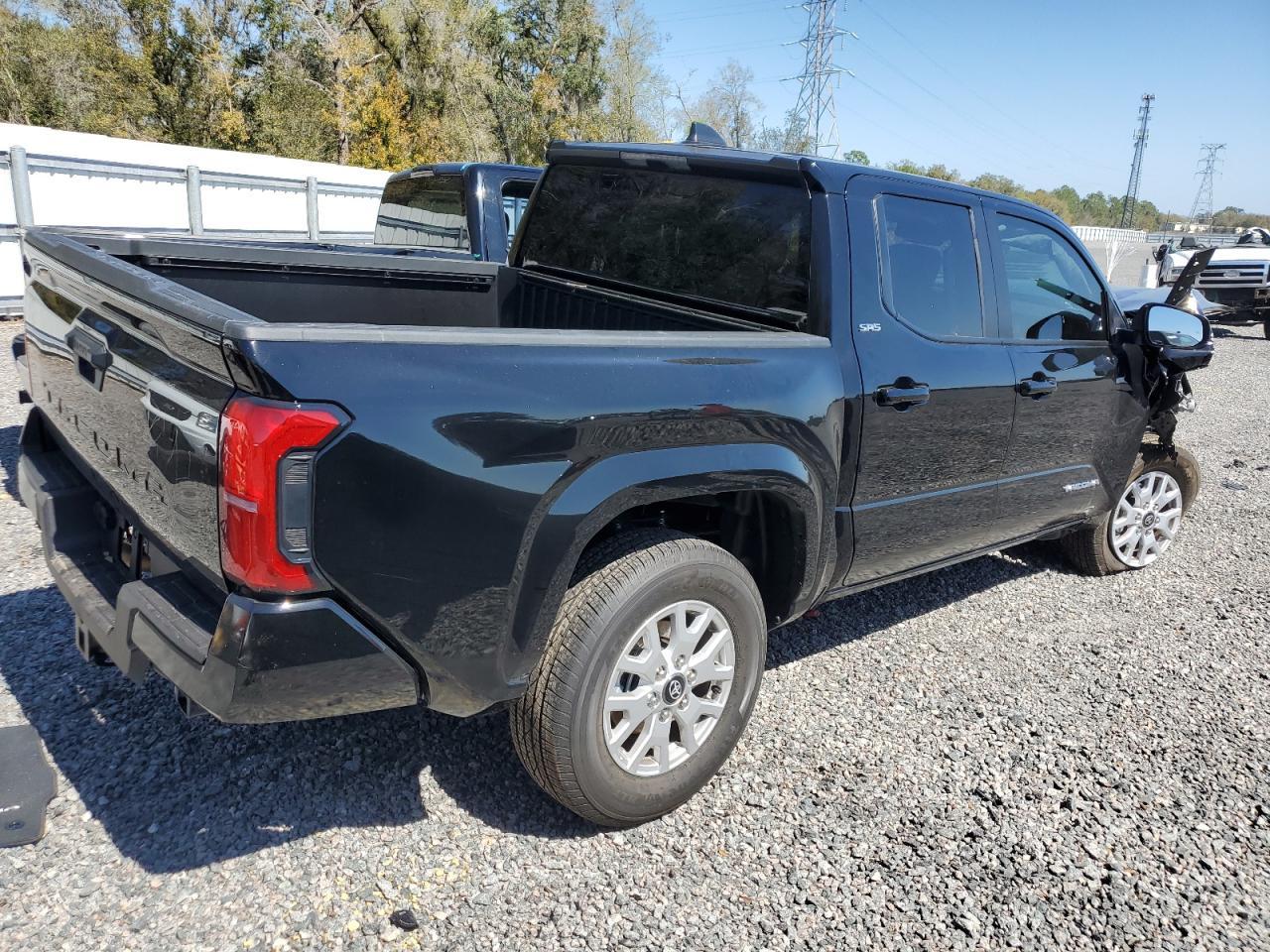 2024 TOYOTA TACOMA DOU - Фото 3