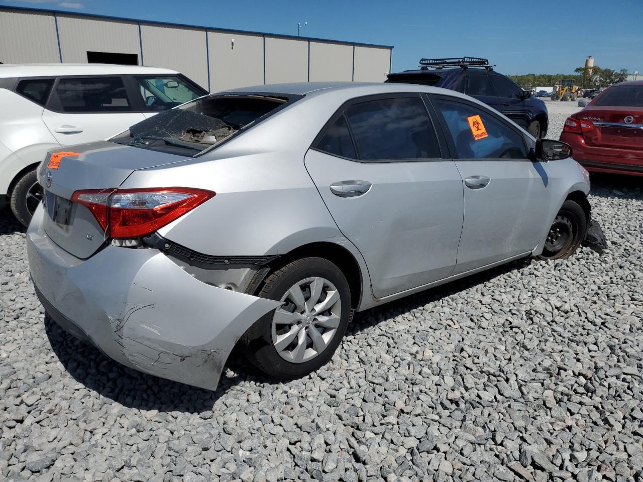 2015 TOYOTA COROLLA L - Фото 3