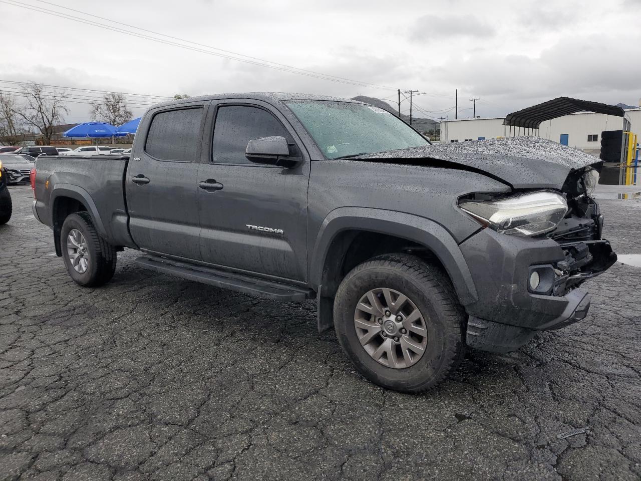 2017 TOYOTA TACOMA DOU - Фото 4