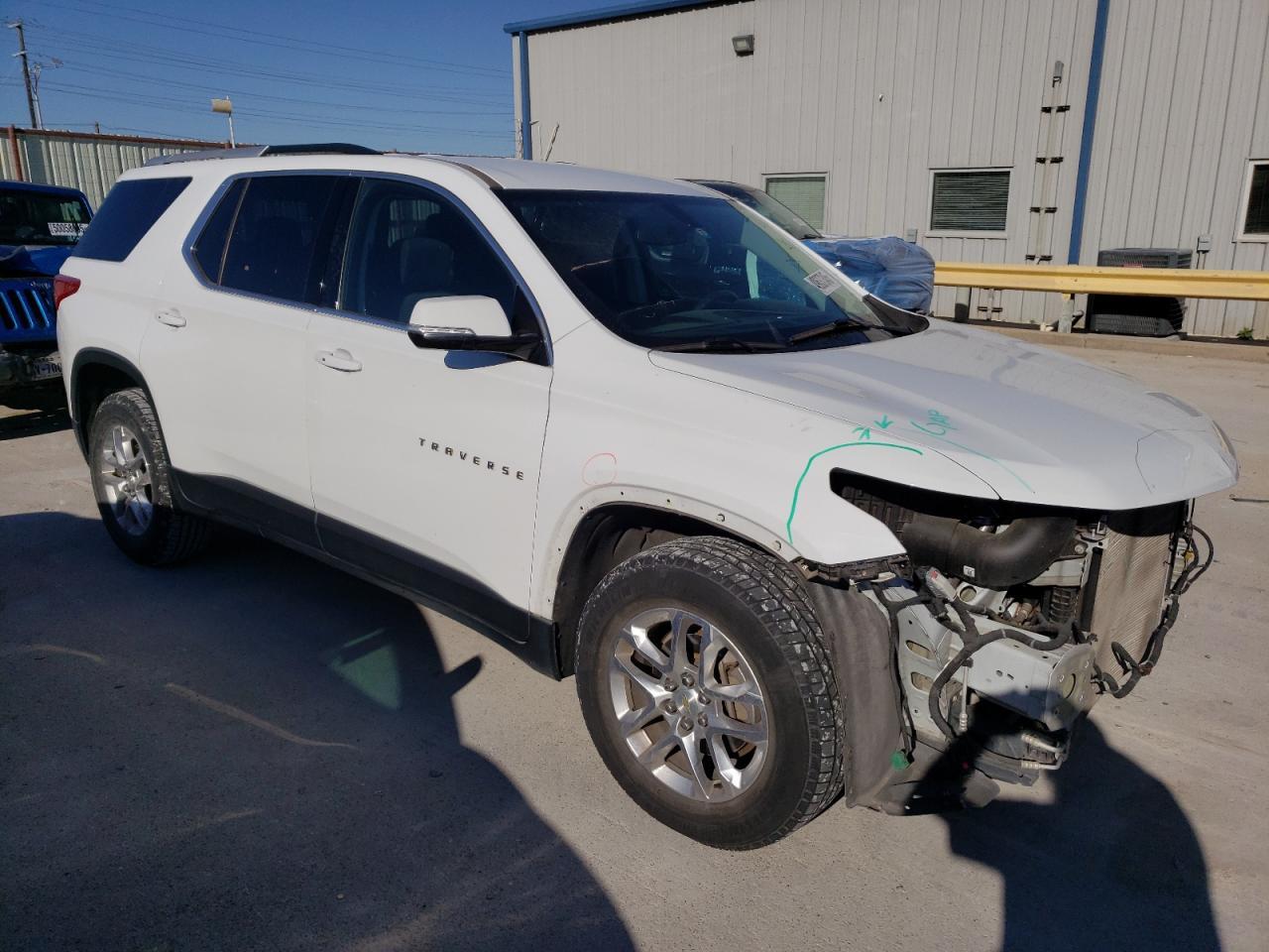 2018 CHEVROLET TRAVERSE L - Image 4