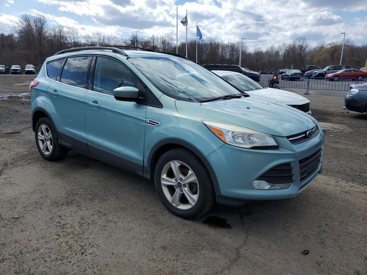 2013 FORD ESCAPE SE - Фото 4