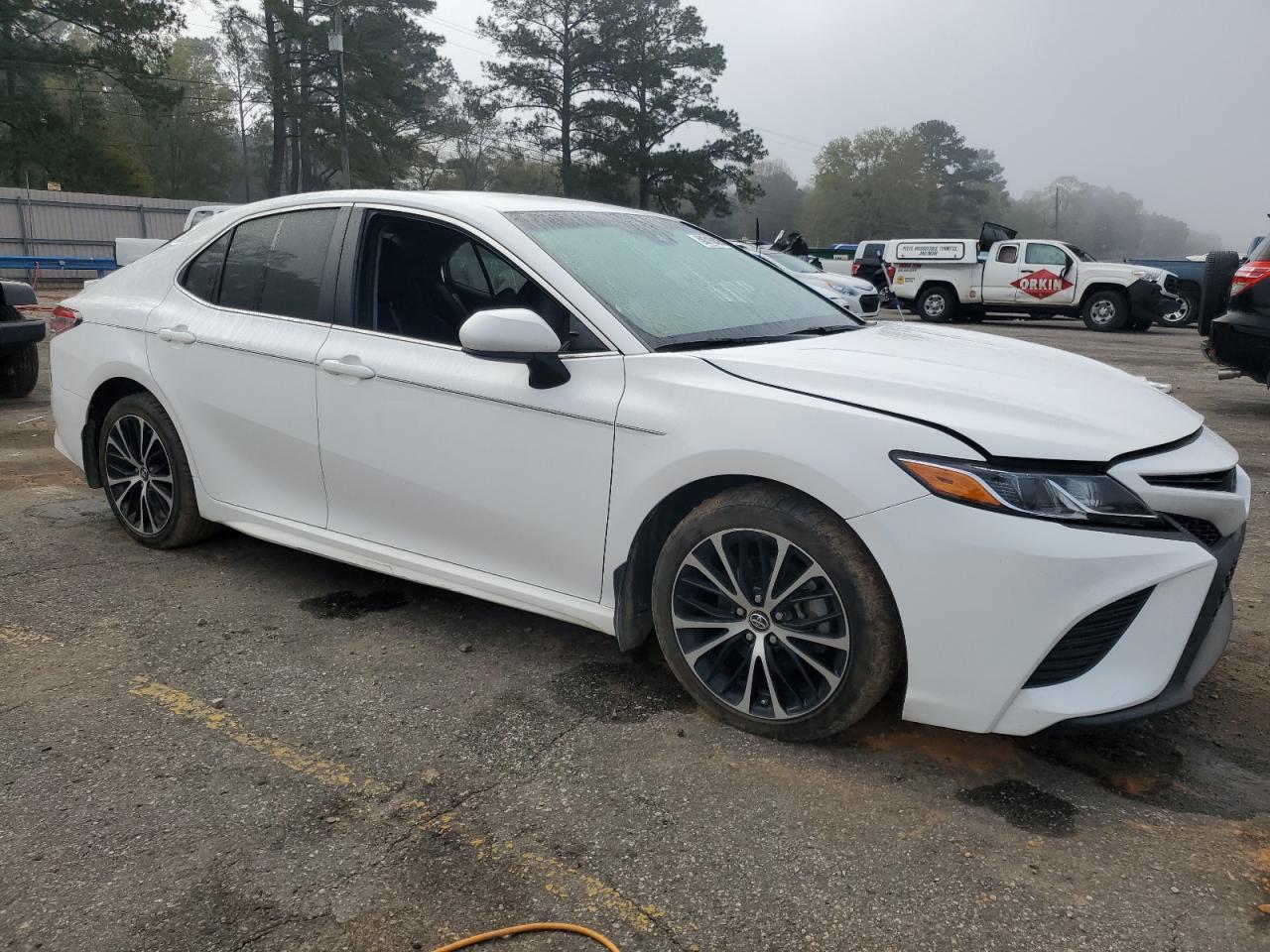 2018 TOYOTA CAMRY L - Image 4