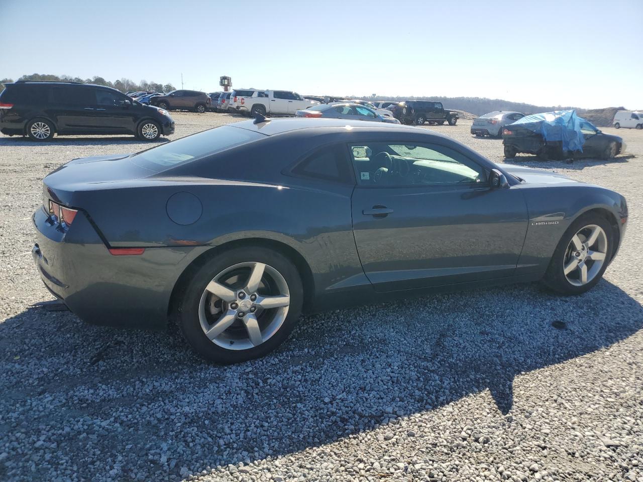 2011 CHEVROLET CAMARO LT - Image 3