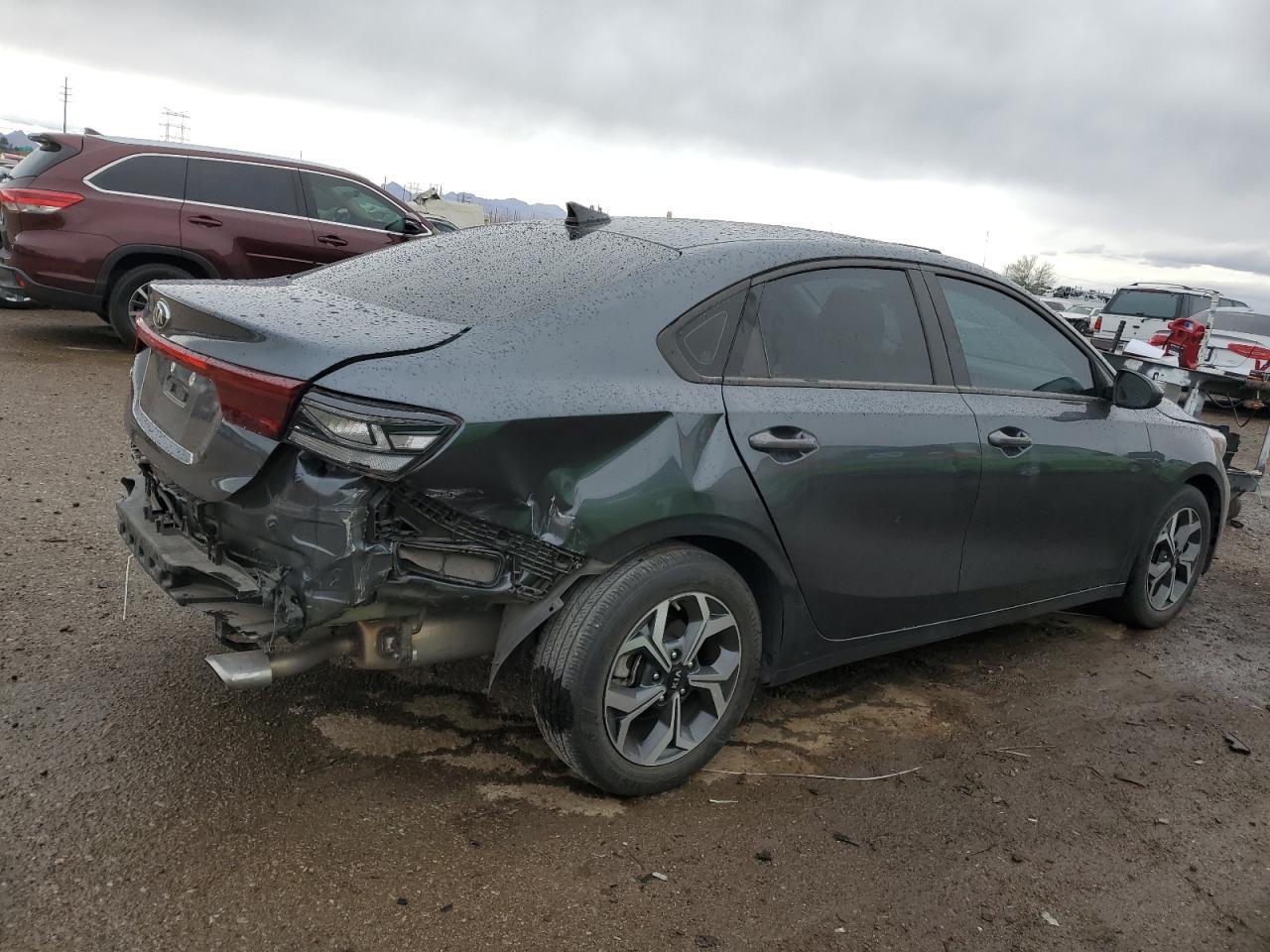 2021 KIA FORTE FE - Image 3