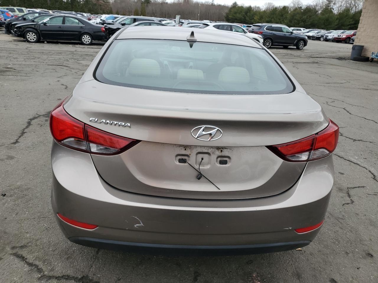 2014 HYUNDAI ELANTRA SE - Фото 6