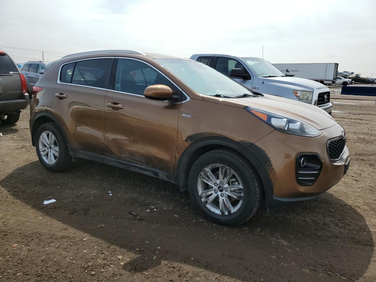 2017 KIA SPORTAGE L - Image 4