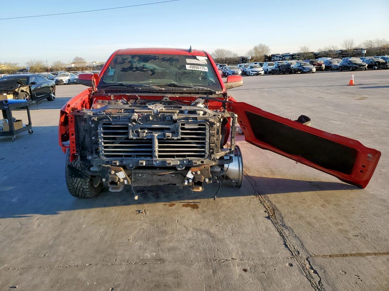 2018 CHEVROLET SILVERADO - Фото 5