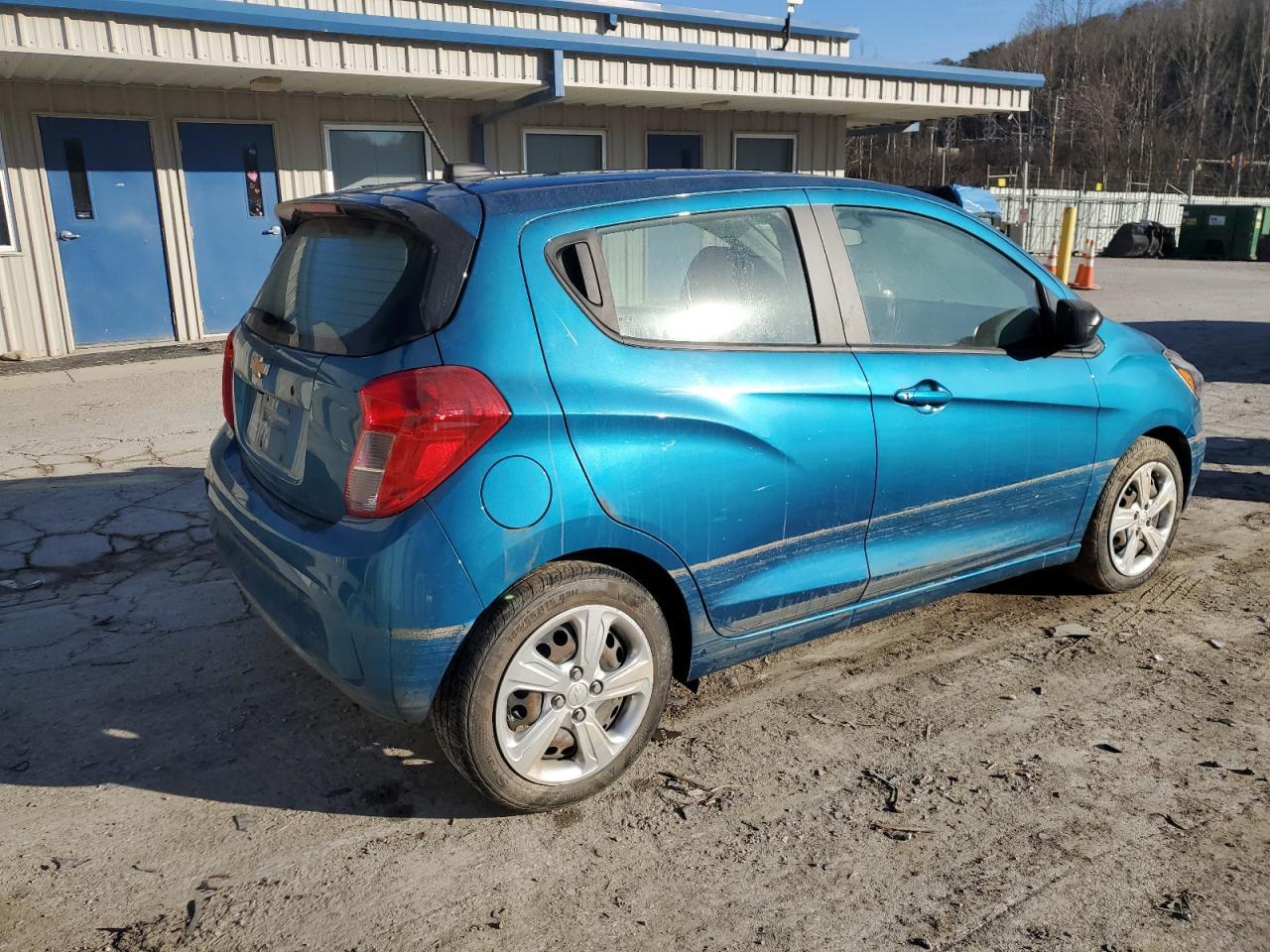 2021 CHEVROLET SPARK LS - Фото 3