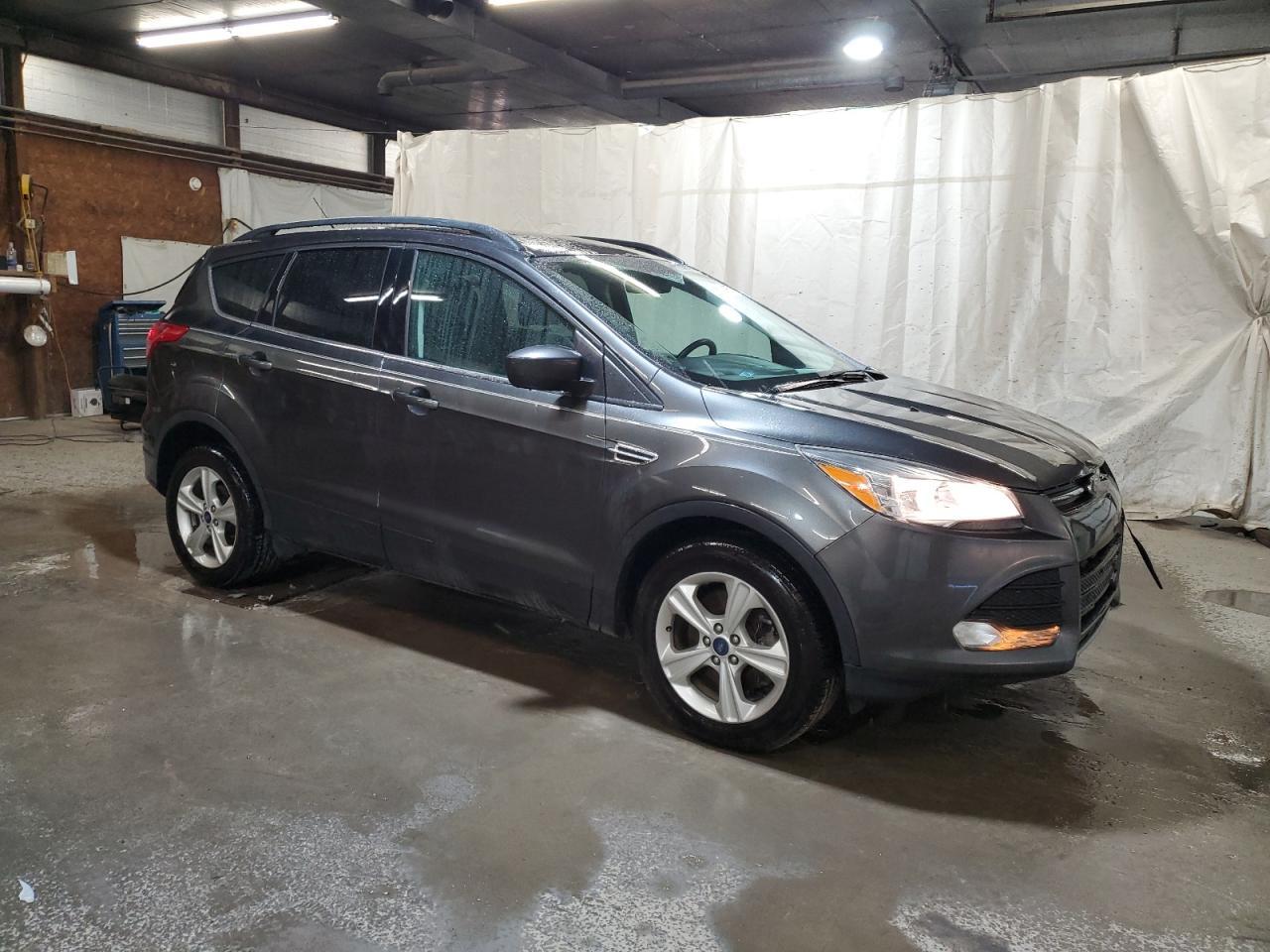 2015 FORD ESCAPE SE - Image 4