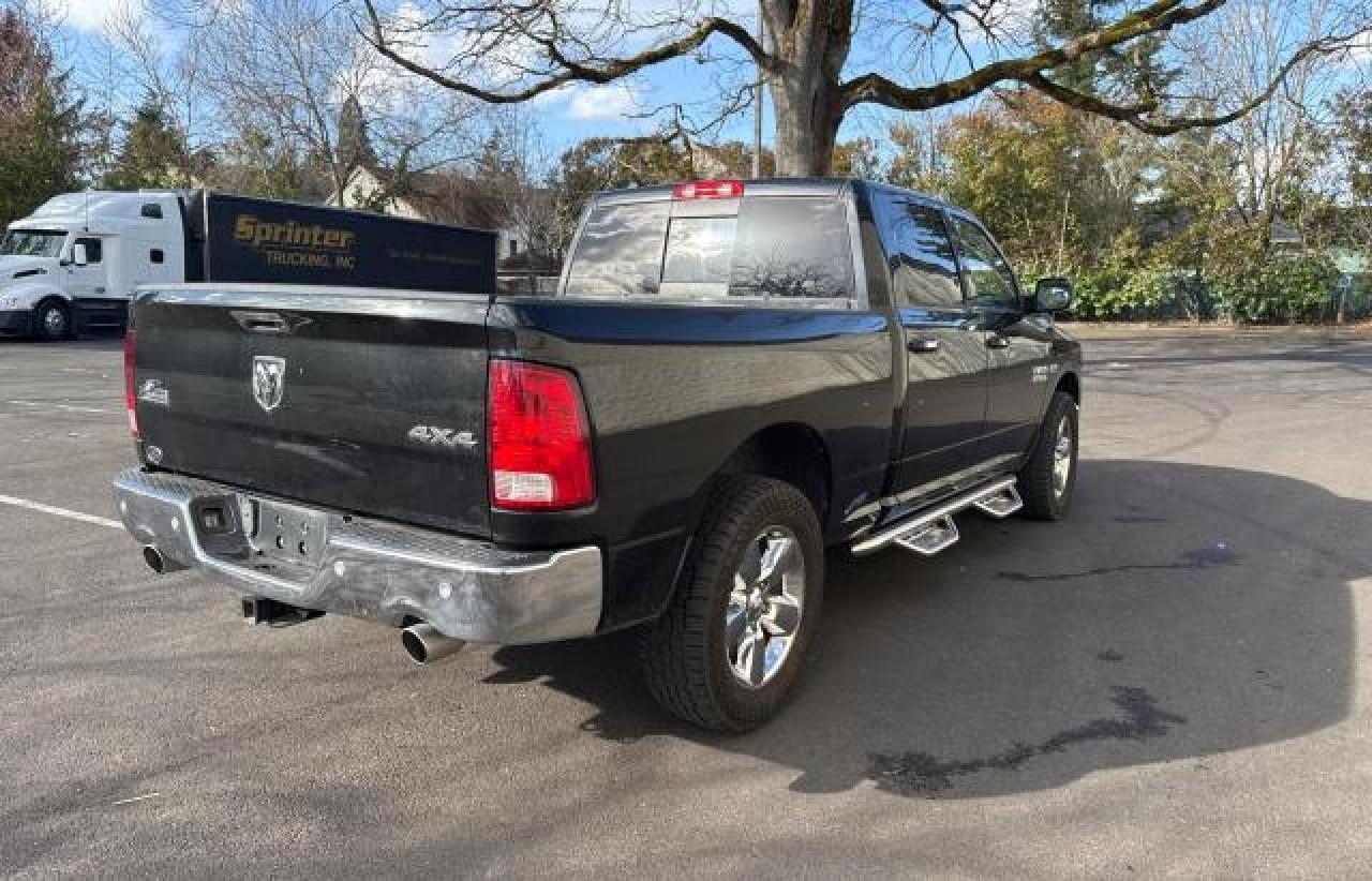 2017 RAM 1500 SLT - Image 4