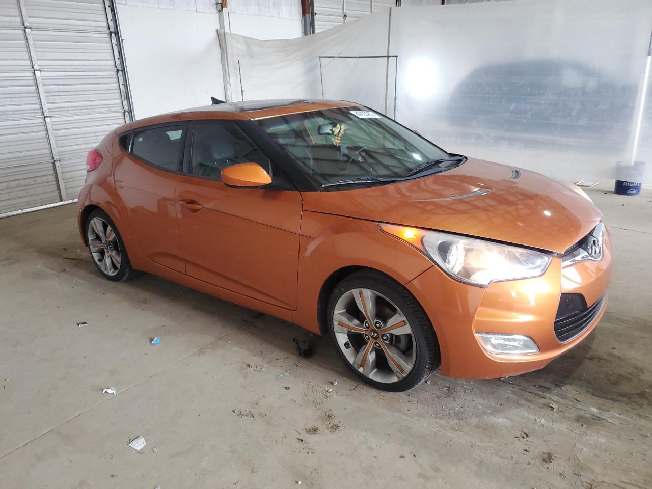 2013 HYUNDAI VELOSTER - Фото 4