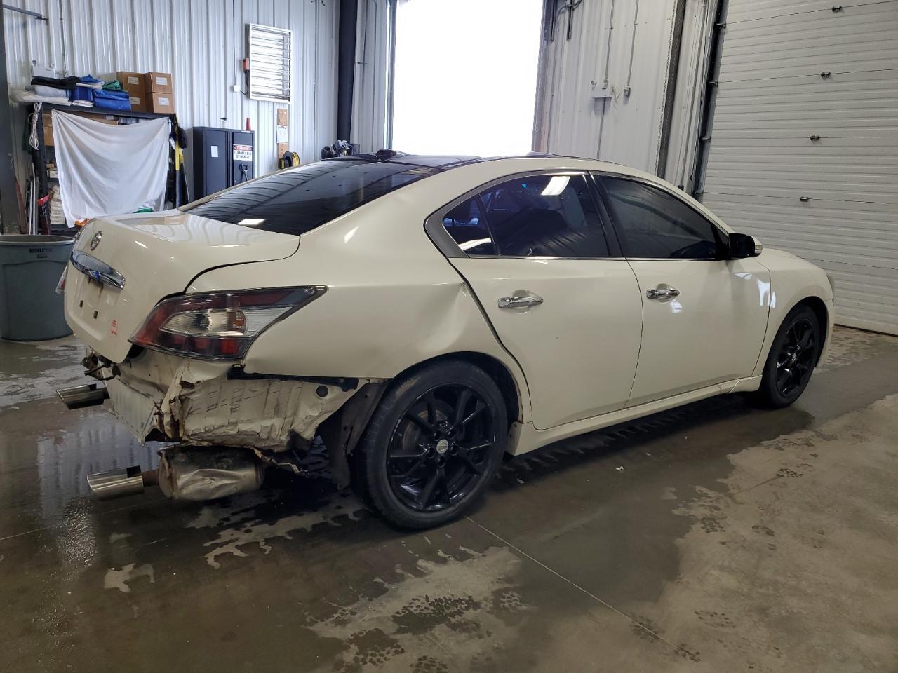 2014 NISSAN MAXIMA S - Фото 3