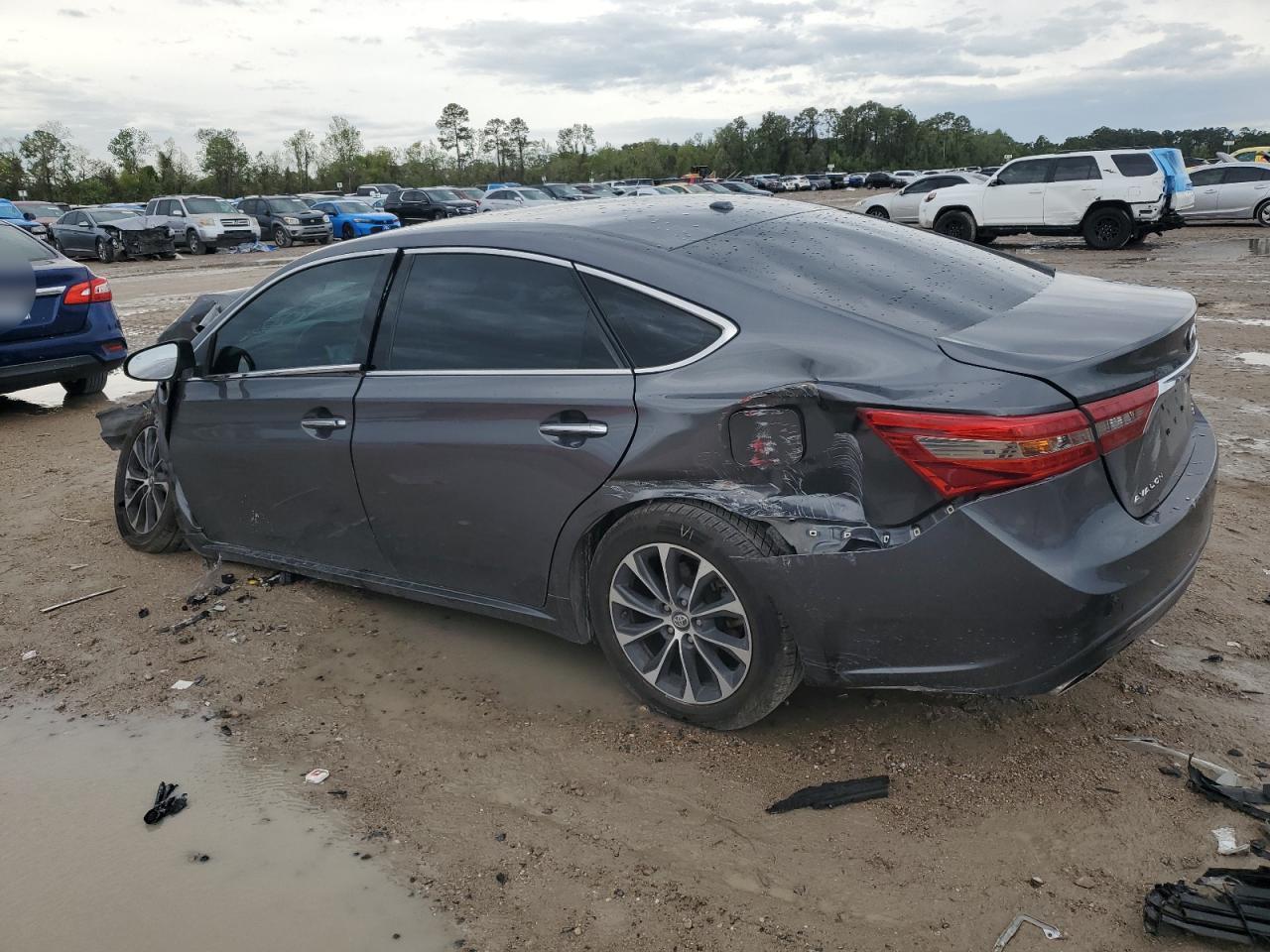 2016 TOYOTA AVALON XLE - Image 2