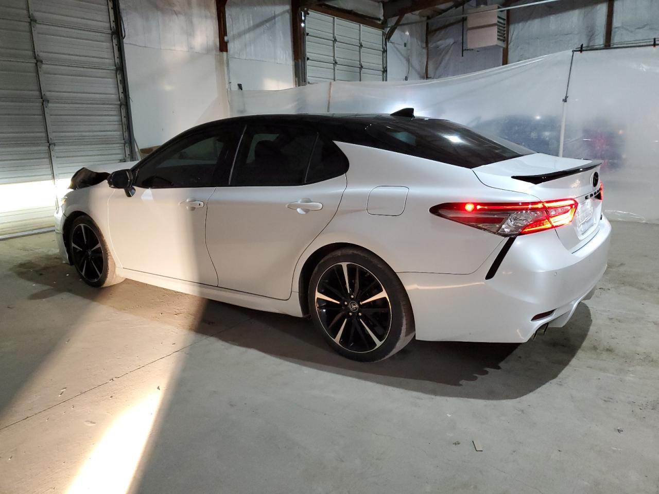 2019 TOYOTA CAMRY XSE - Image 2