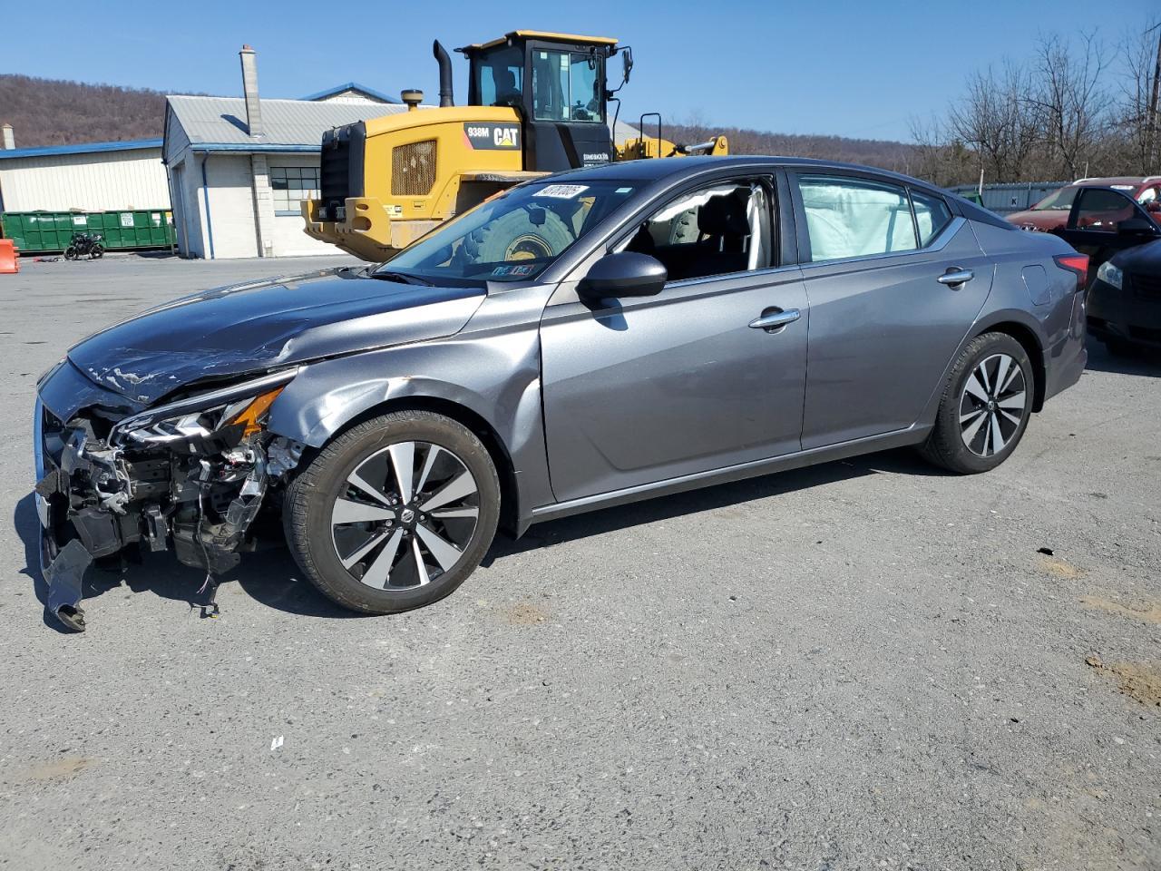 2022 NISSAN ALTIMA SV