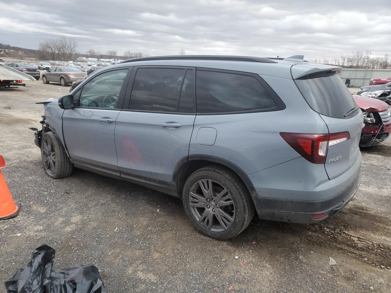 2022 HONDA PILOT SPOR - Image 2