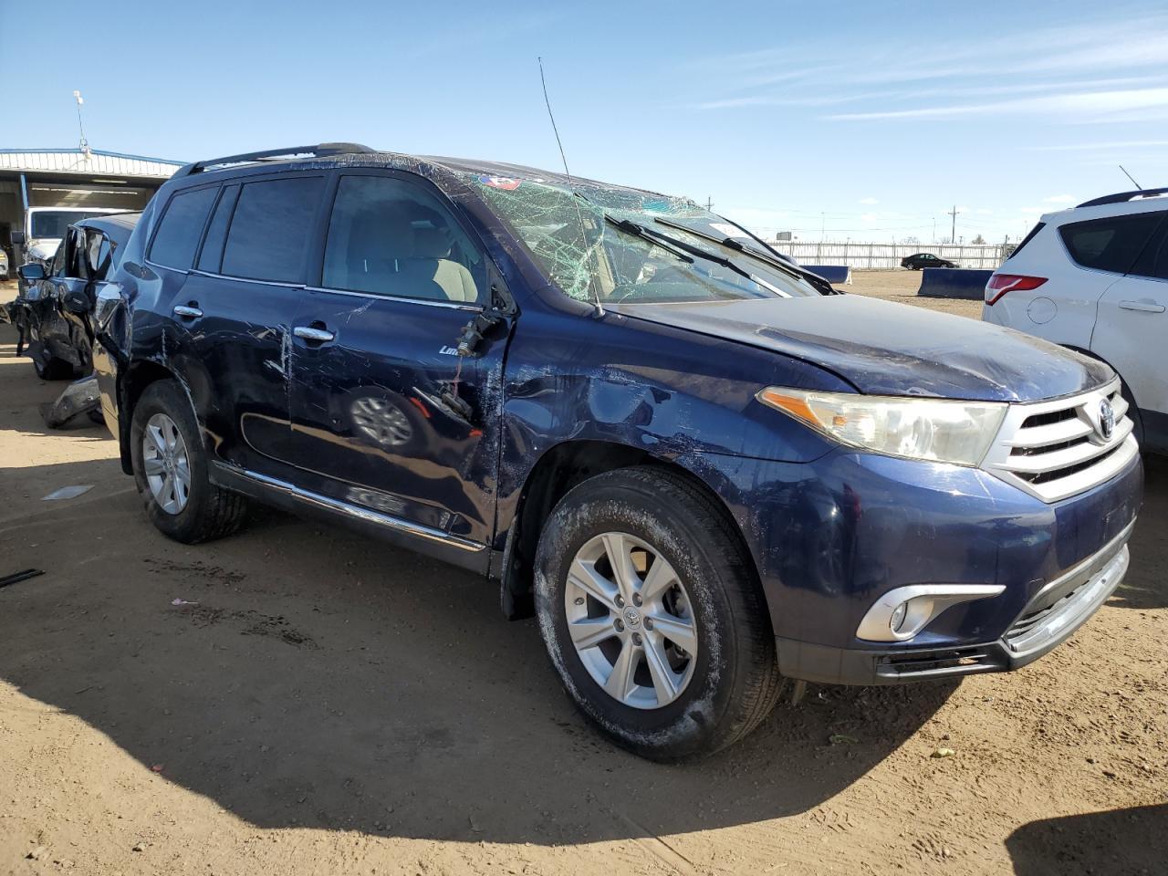 2011 TOYOTA HIGHLANDER - Фото 4
