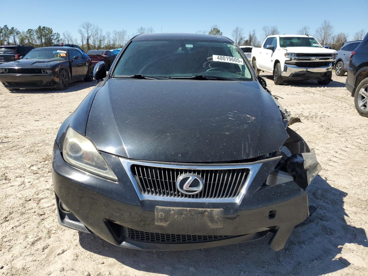 2011 LEXUS IS 250 - Image 5