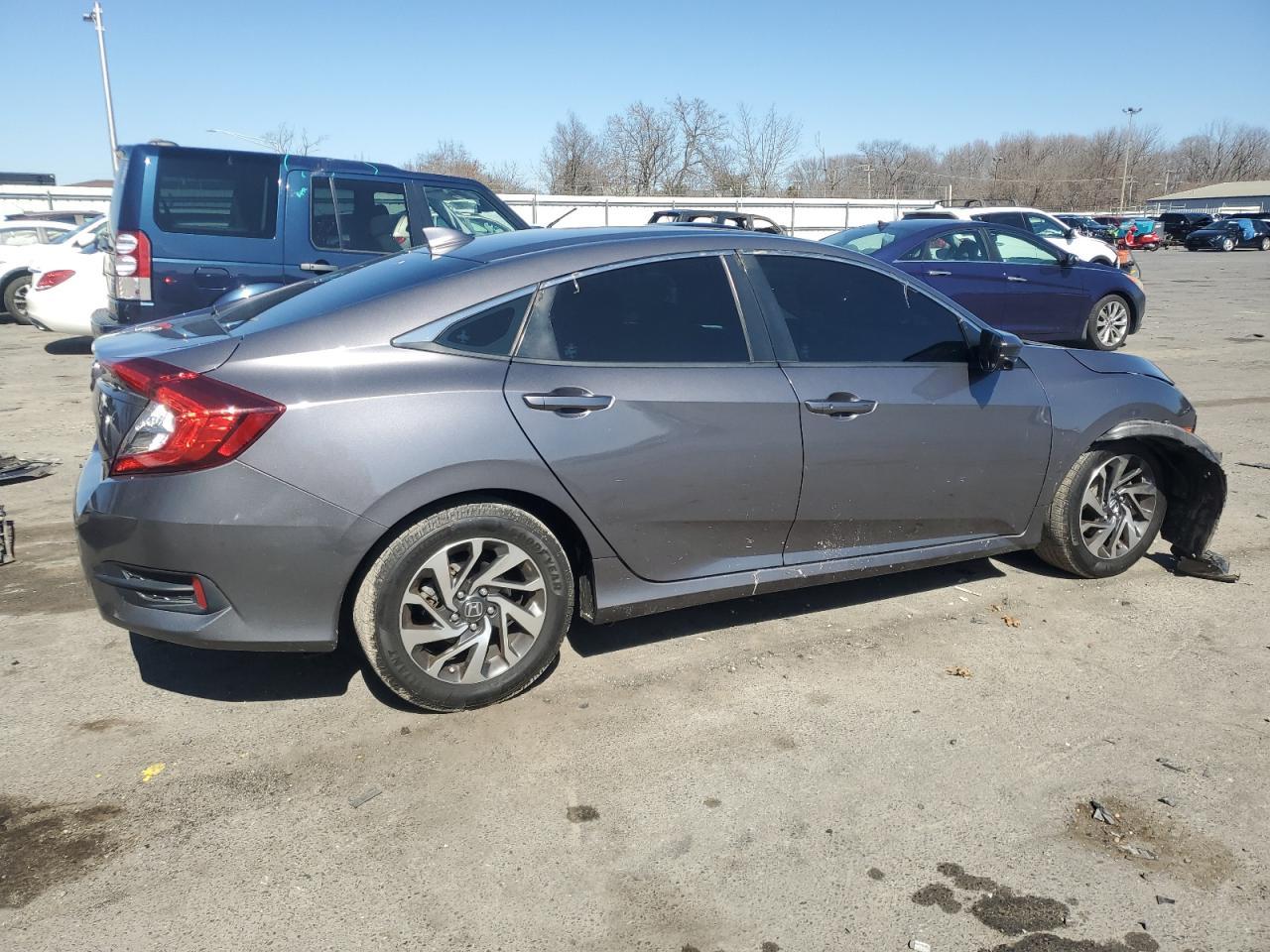 2018 HONDA CIVIC EX - Фото 3