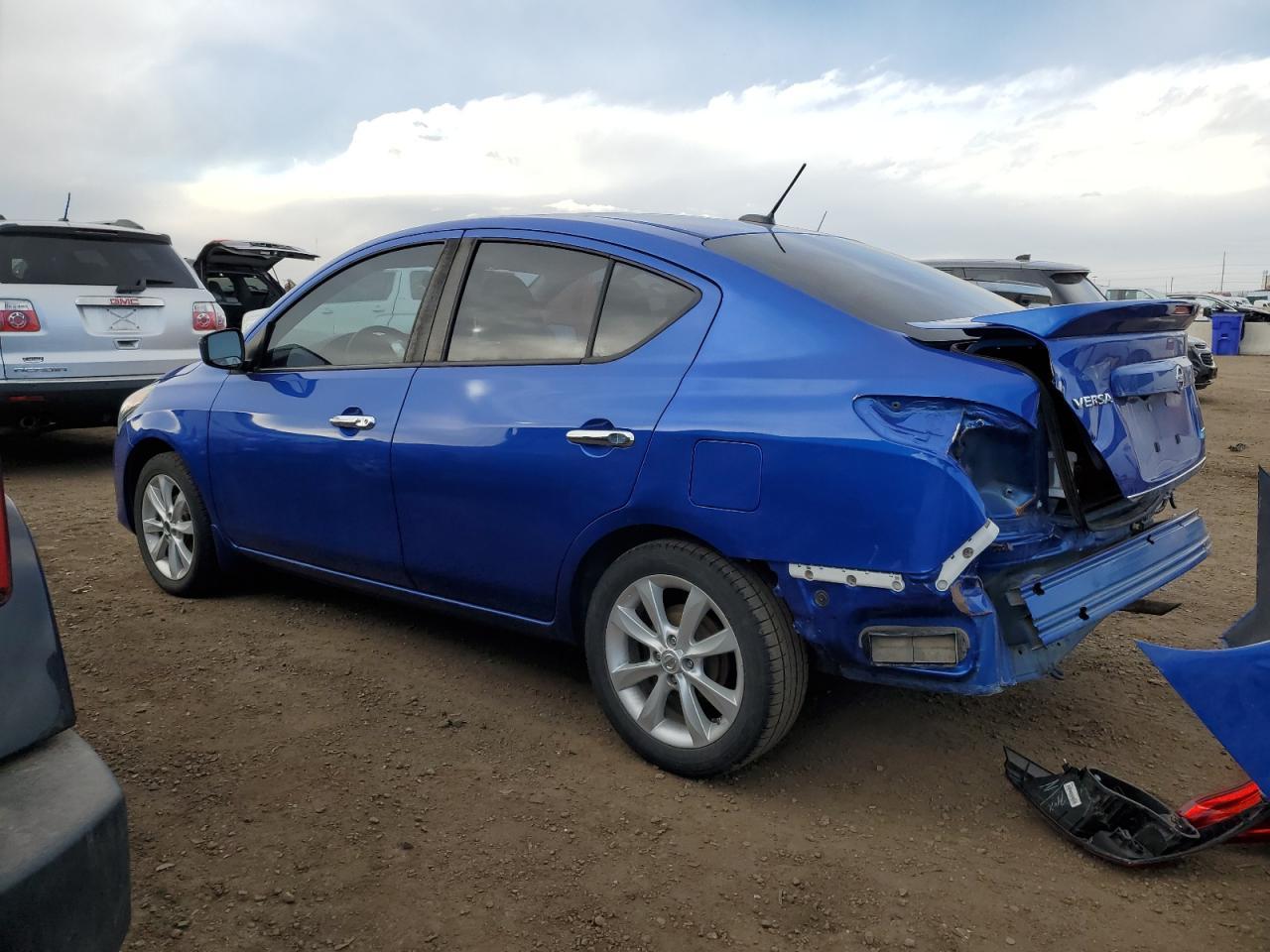 2016 NISSAN VERSA S - Фото 2