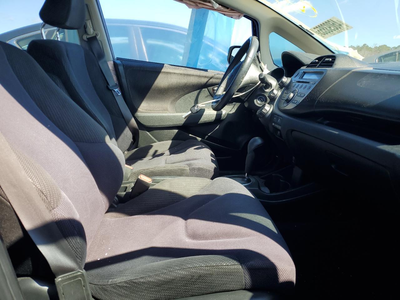2013 HONDA FIT SPORT - Фото 7