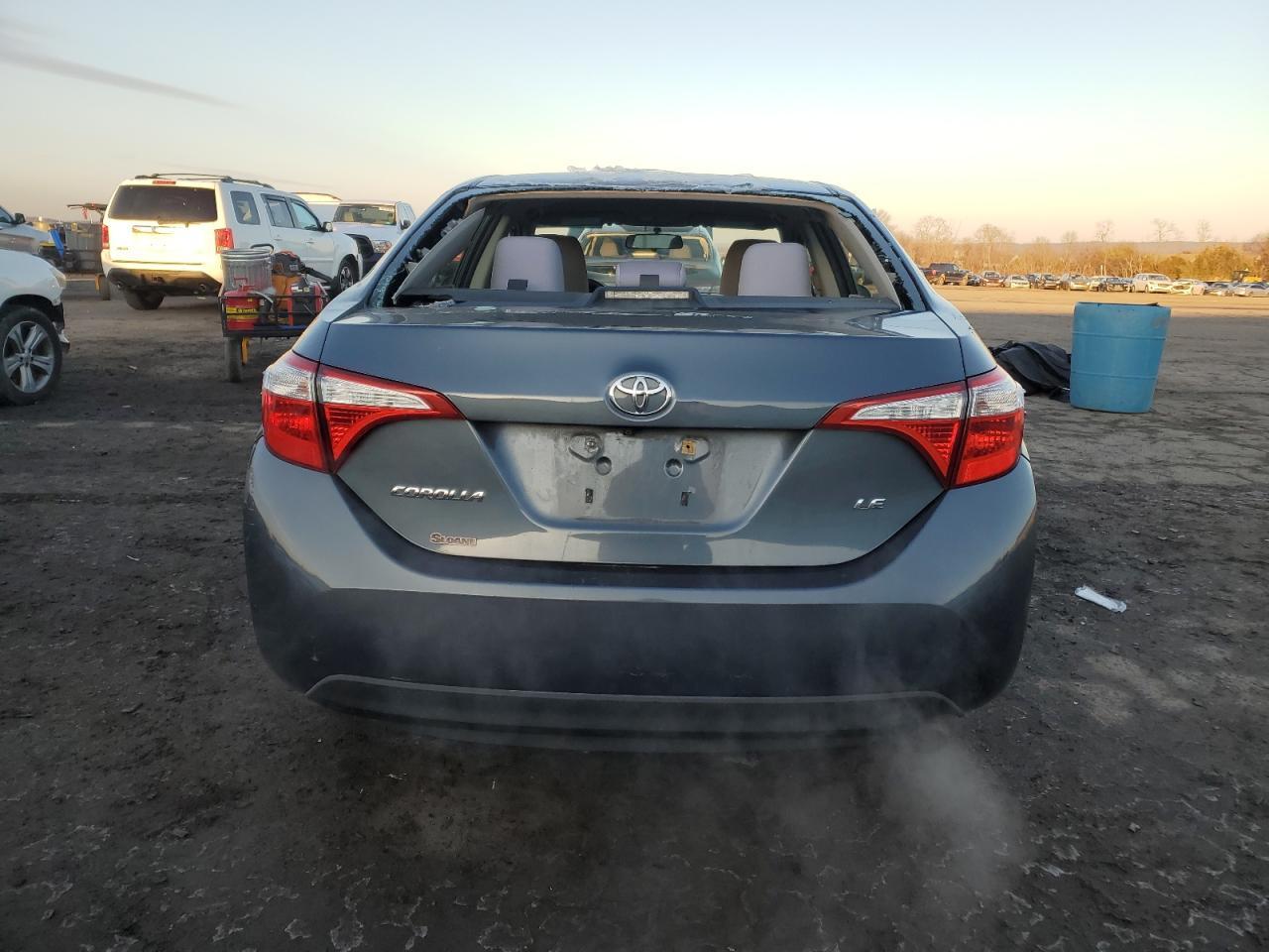 2014 TOYOTA COROLLA L - Image 6