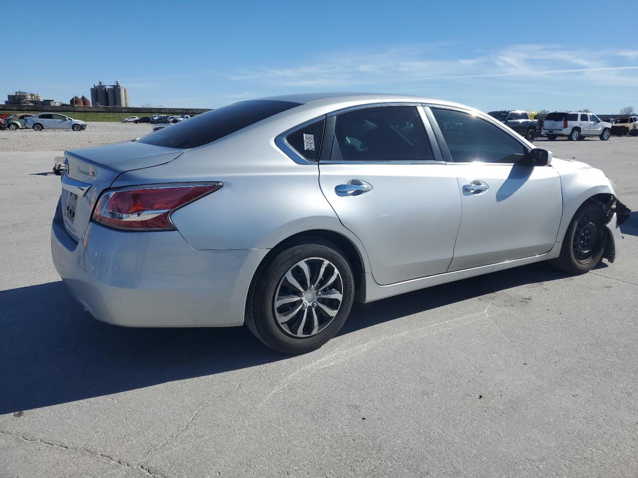 2015 NISSAN ALTIMA 2.5 - Фото 3