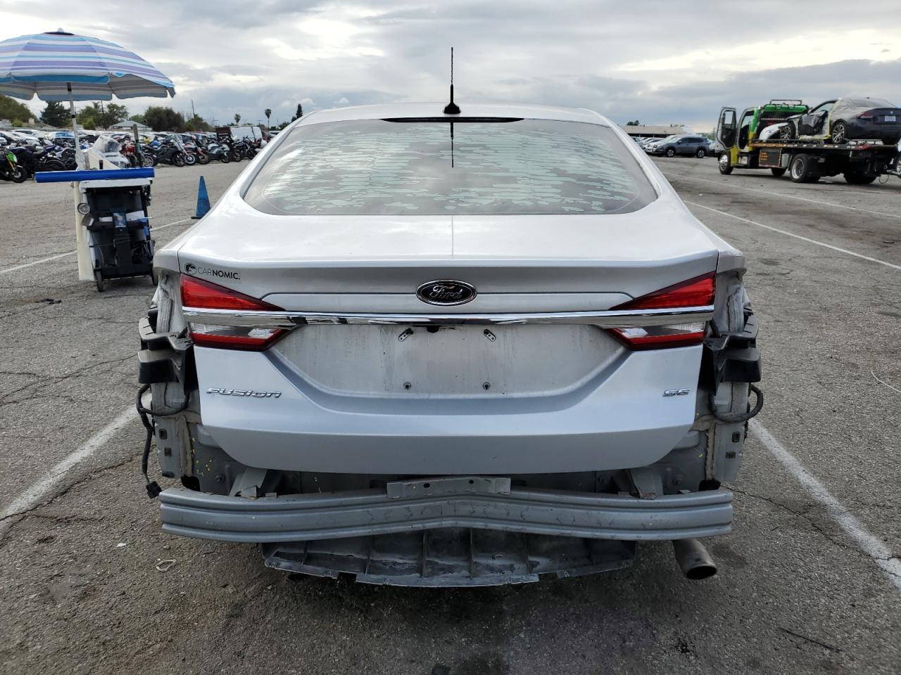 2017 FORD FUSION SE - Фото 6