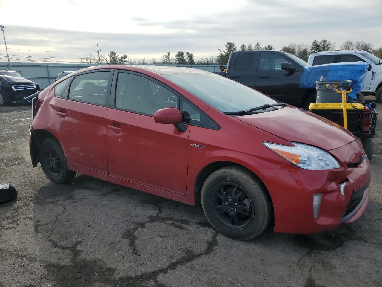 2015 TOYOTA PRIUS - Image 4