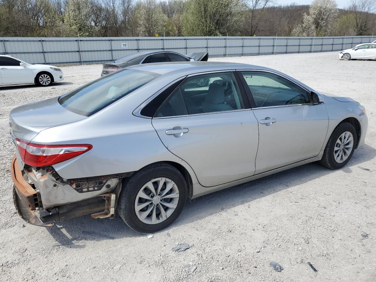 2017 TOYOTA CAMRY LE - Фото 3