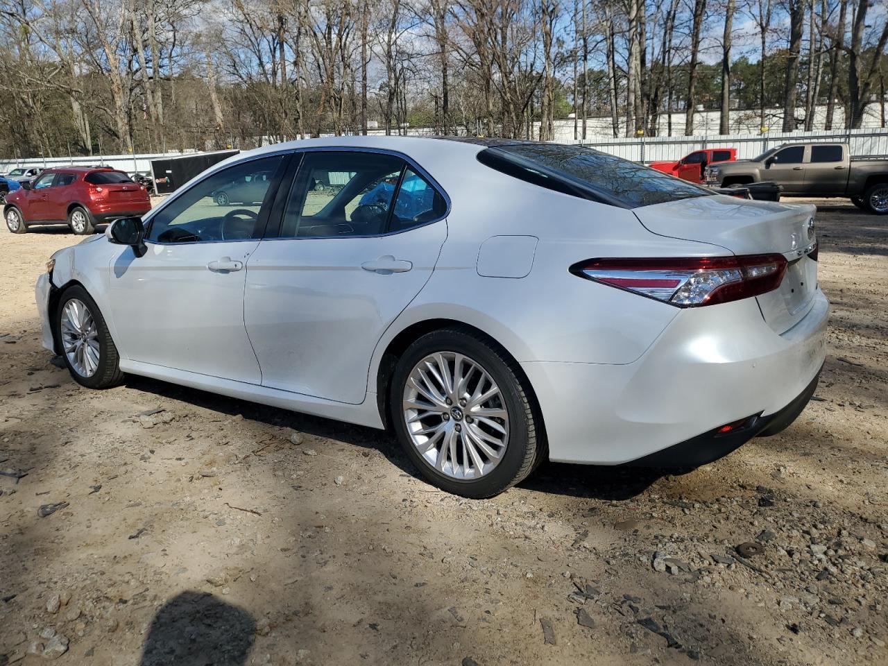 2018 TOYOTA CAMRY L - Фото 2