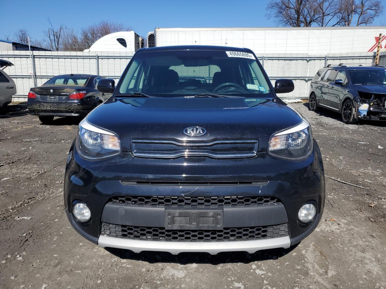 2019 KIA SOUL + - Image 5
