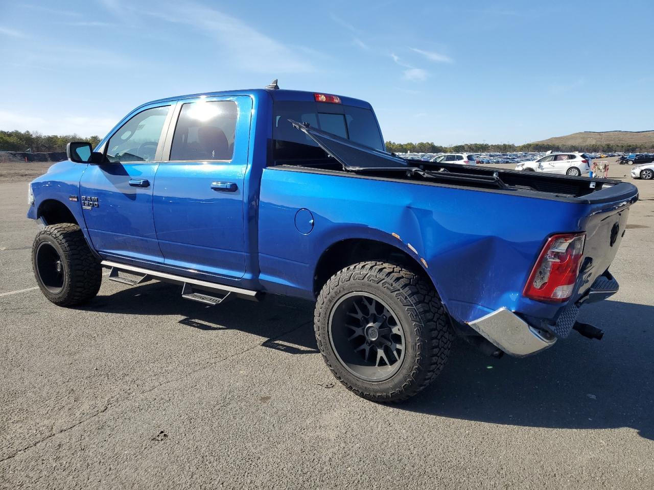 2019 RAM 1500 CLASS - Фото 2