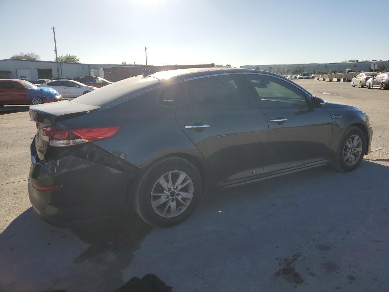 2019 KIA OPTIMA LX - Фото 3