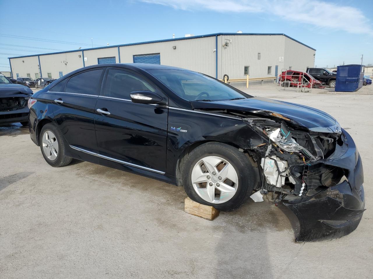 2011 HYUNDAI SONATA HYB - Фото 4