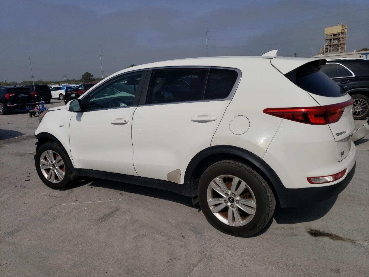 2017 KIA SPORTAGE L - Image 2