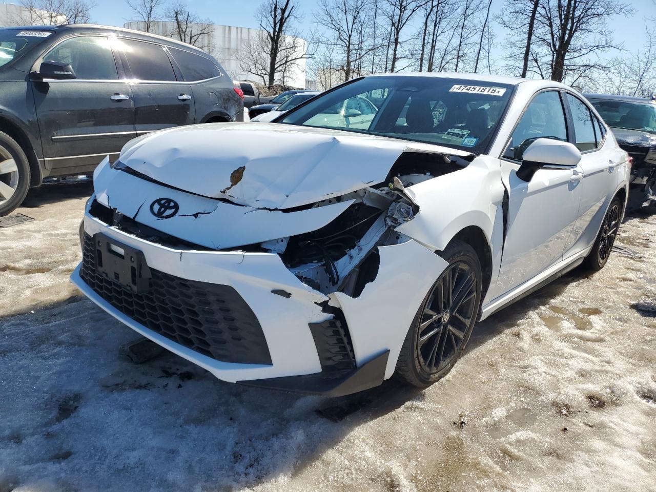 2025 TOYOTA CAMRY XSE