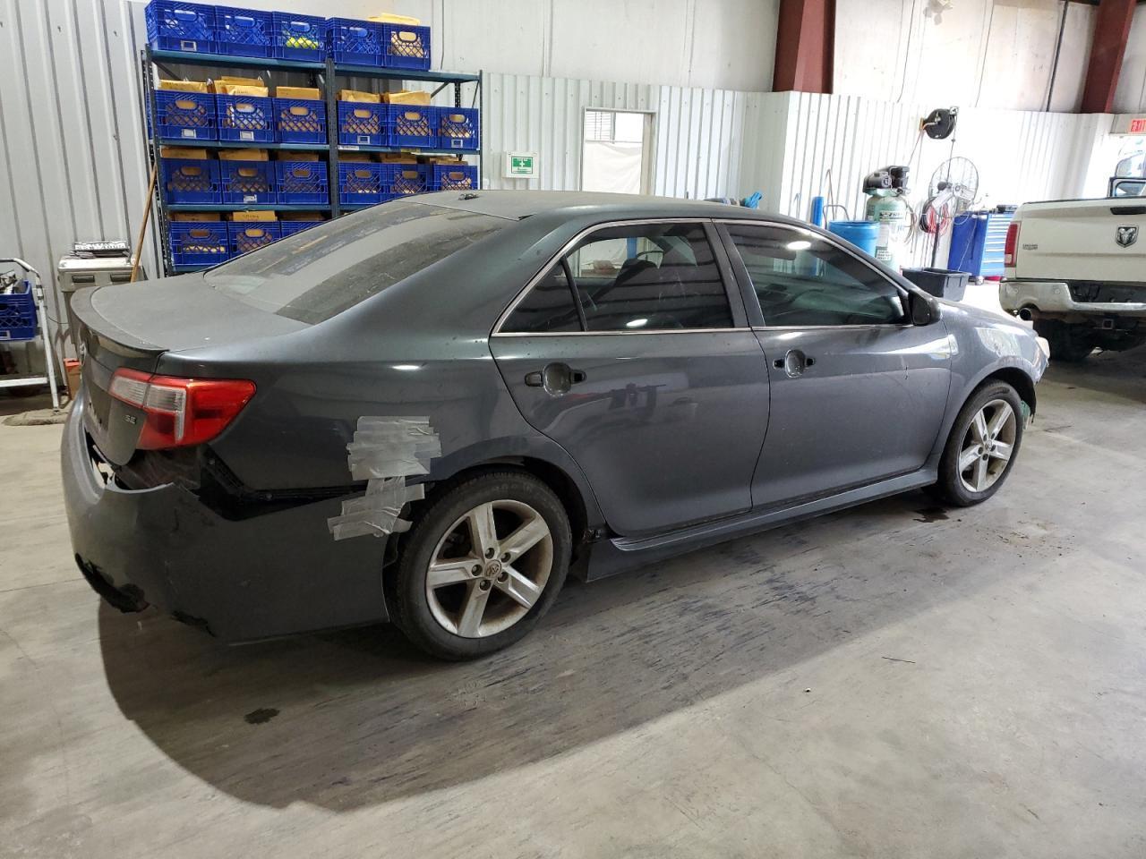2012 TOYOTA CAMRY BASE - Фото 3