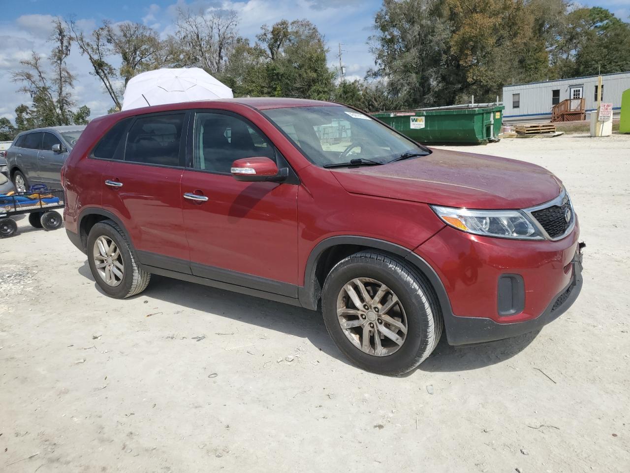 2015 KIA SORENTO LX - Image 4