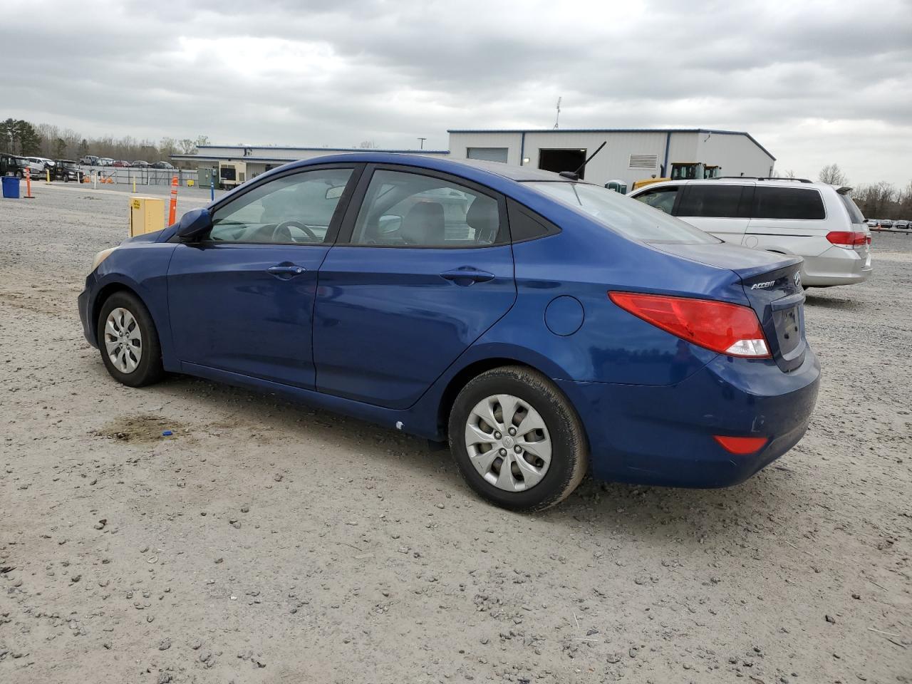 2016 HYUNDAI ACCENT SE - Фото 2