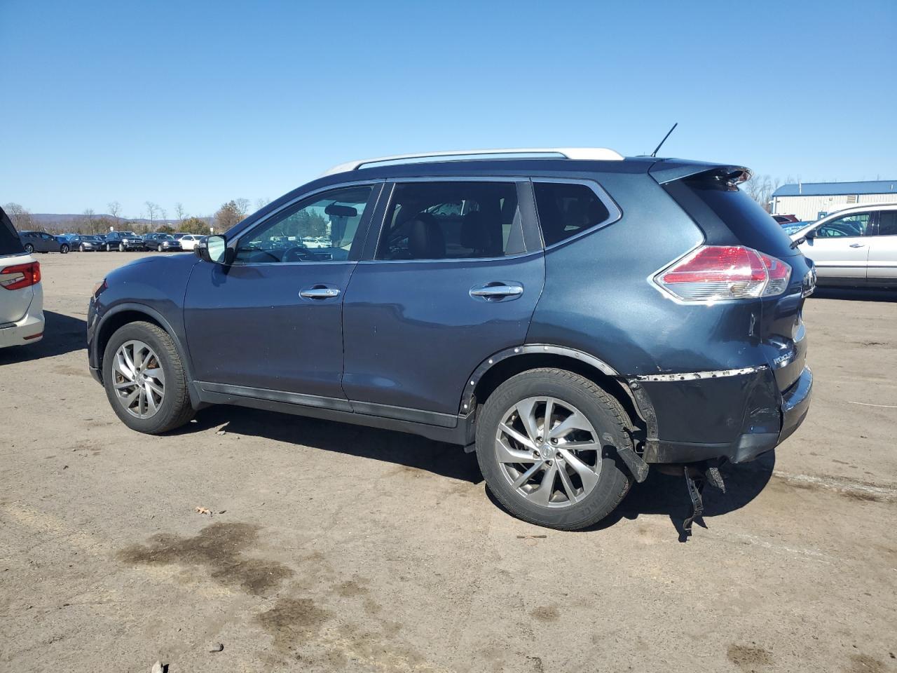 2014 NISSAN ROGUE S - Image 2
