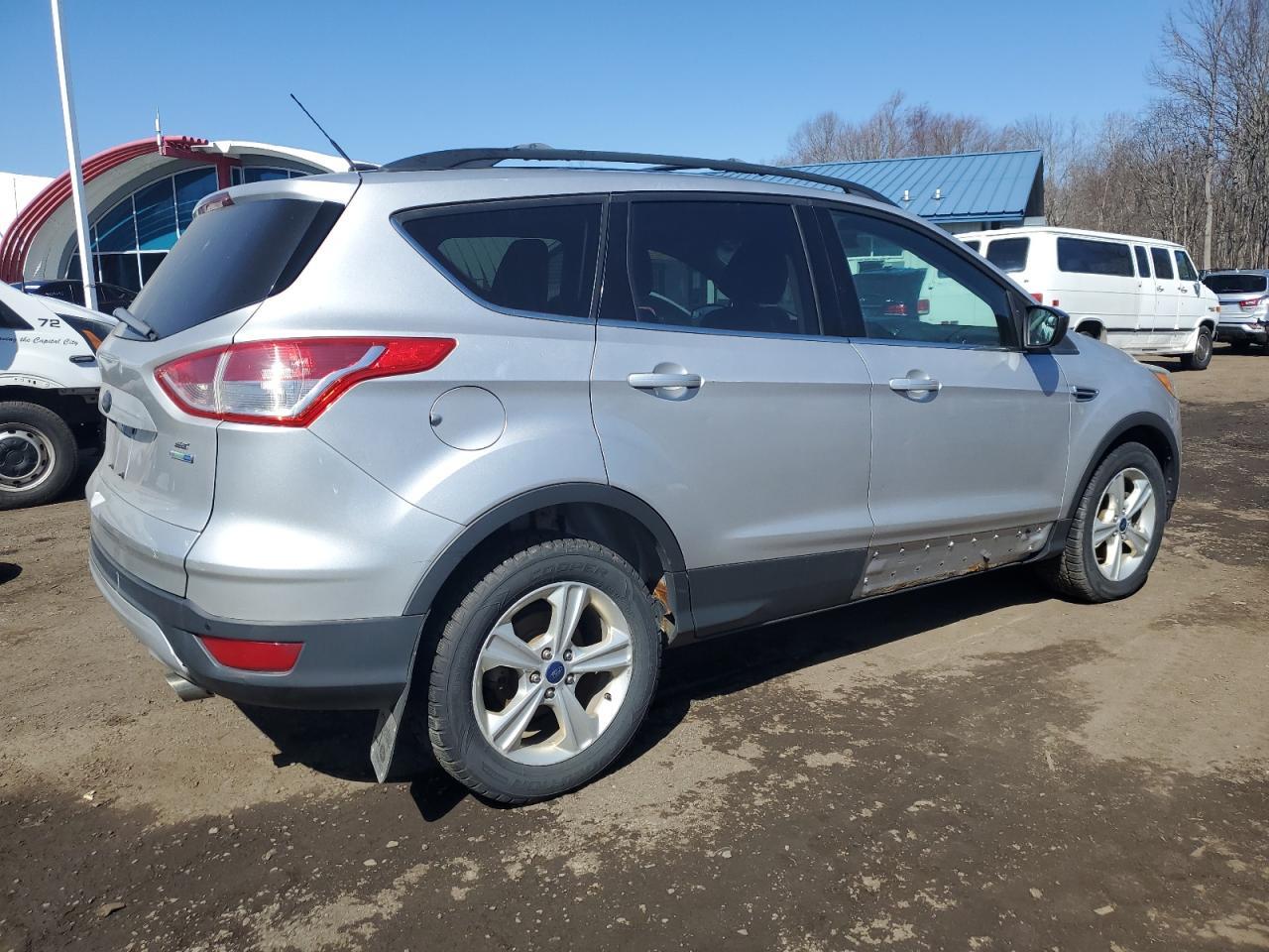 2014 FORD ESCAPE SE - Фото 3