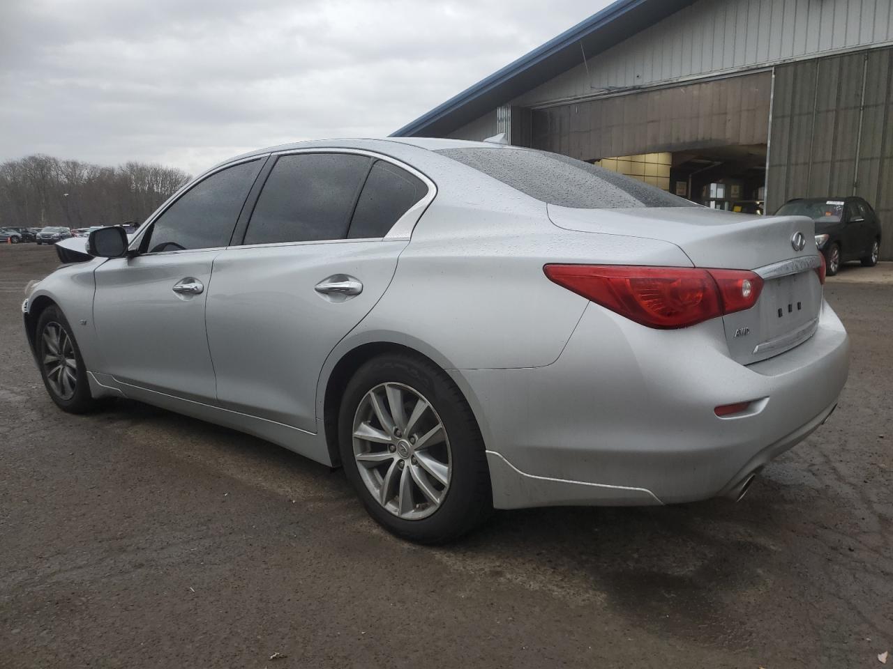 2015 INFINITI Q50 BASE - Фото 2