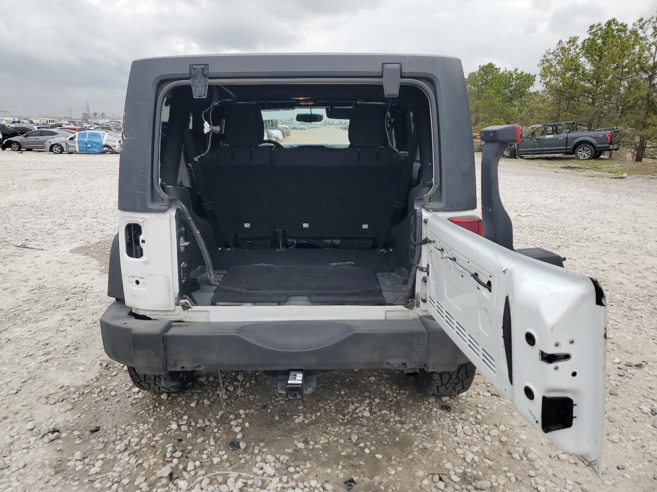 2017 JEEP WRANGLER U - Фото 6