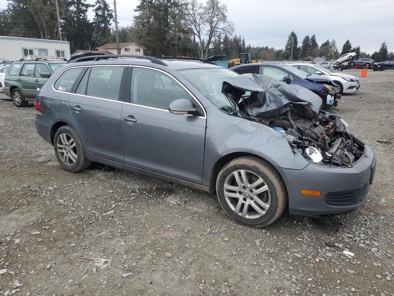 2013 VOLKSWAGEN JETTA TDI - Image 4