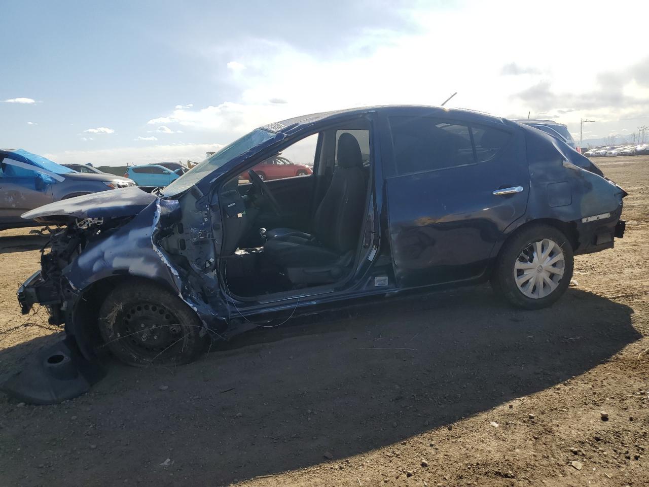 2014 NISSAN VERSA S