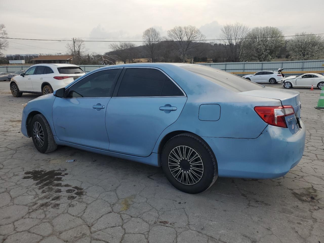 2012 TOYOTA CAMRY BASE - Фото 2